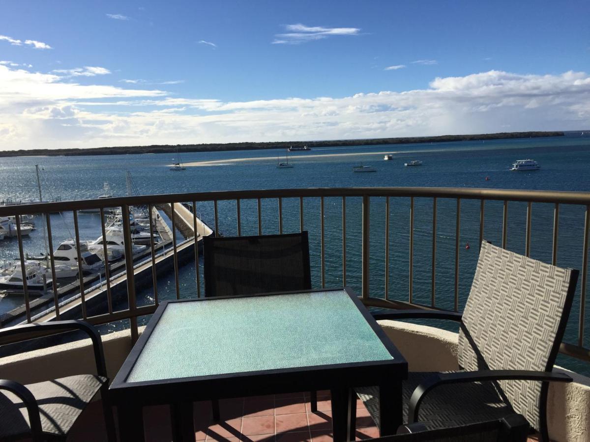 Broadwater Shores Waterfront Apartments Gold Coast Exteriér fotografie