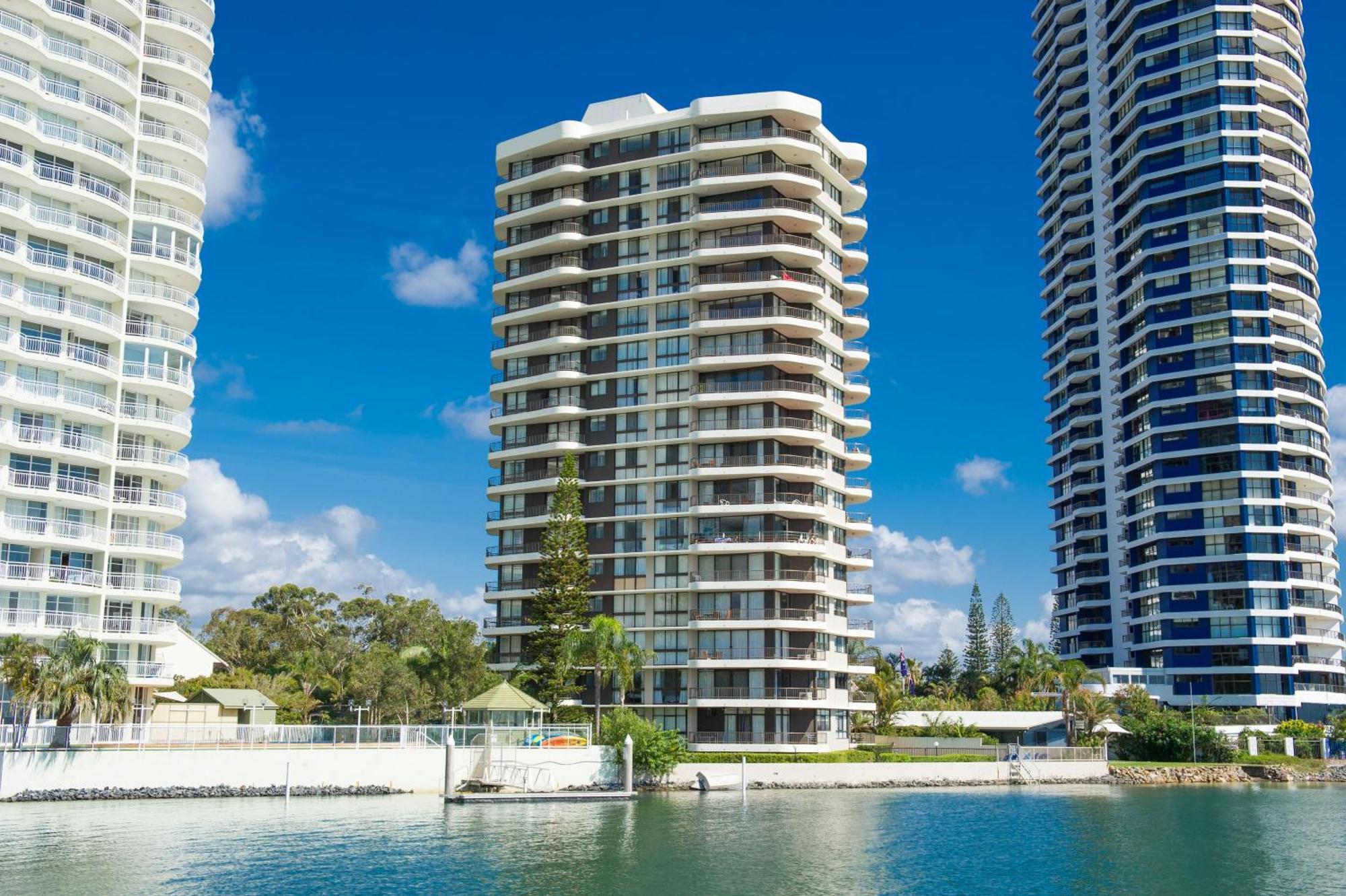 Broadwater Shores Waterfront Apartments Gold Coast Exteriér fotografie