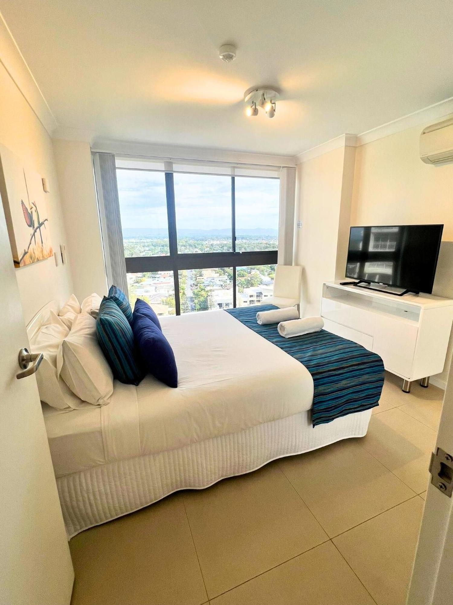 Broadwater Shores Waterfront Apartments Gold Coast Exteriér fotografie