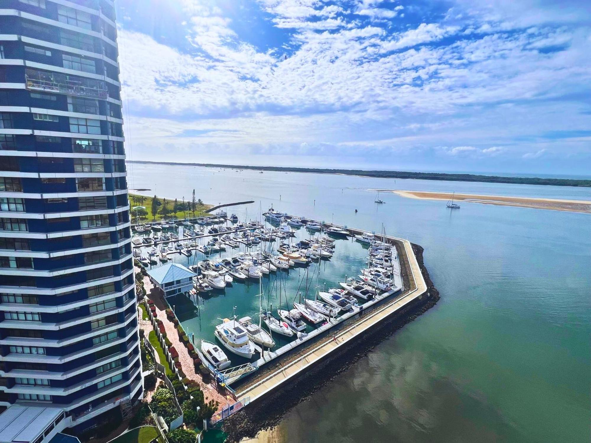 Broadwater Shores Waterfront Apartments Gold Coast Exteriér fotografie