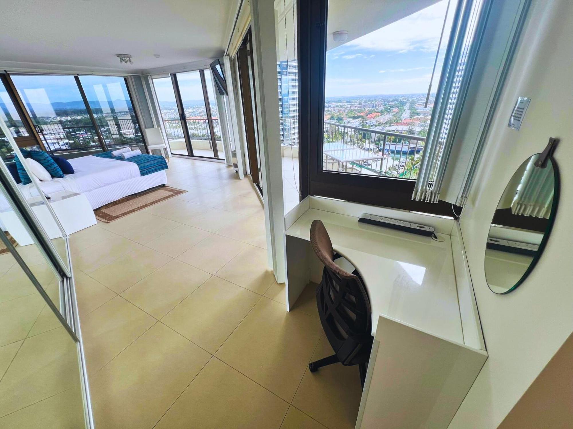 Broadwater Shores Waterfront Apartments Gold Coast Exteriér fotografie