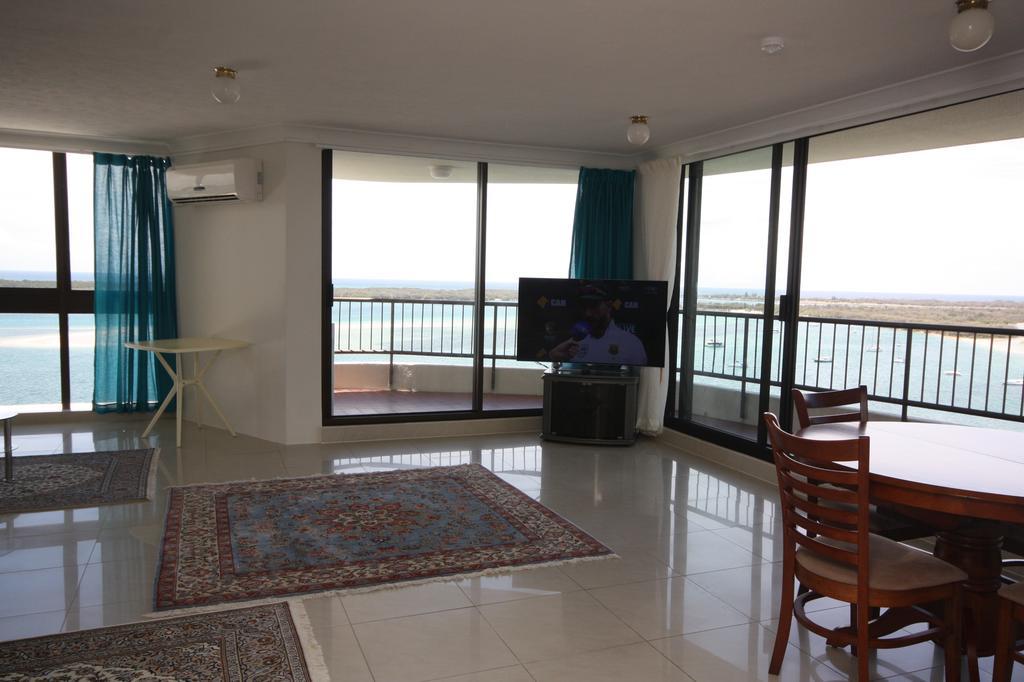 Broadwater Shores Waterfront Apartments Gold Coast Exteriér fotografie