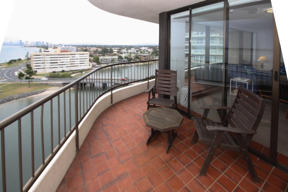 Broadwater Shores Waterfront Apartments Gold Coast Exteriér fotografie