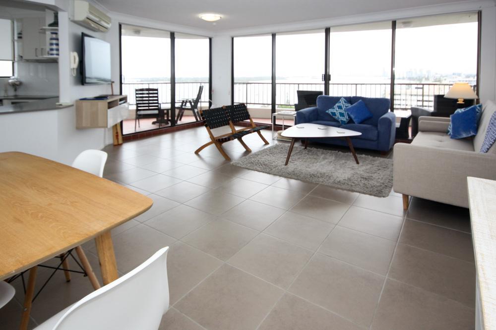 Broadwater Shores Waterfront Apartments Gold Coast Exteriér fotografie