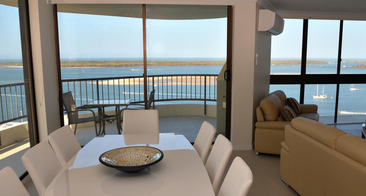 Broadwater Shores Waterfront Apartments Gold Coast Exteriér fotografie